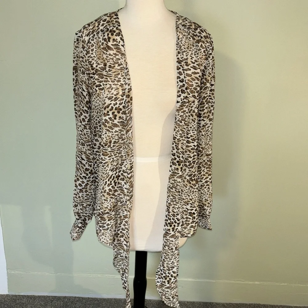 LULU’s sheer cuffed long sleeve animal print swim summer cover up womens medium - Picture 8 of 10
